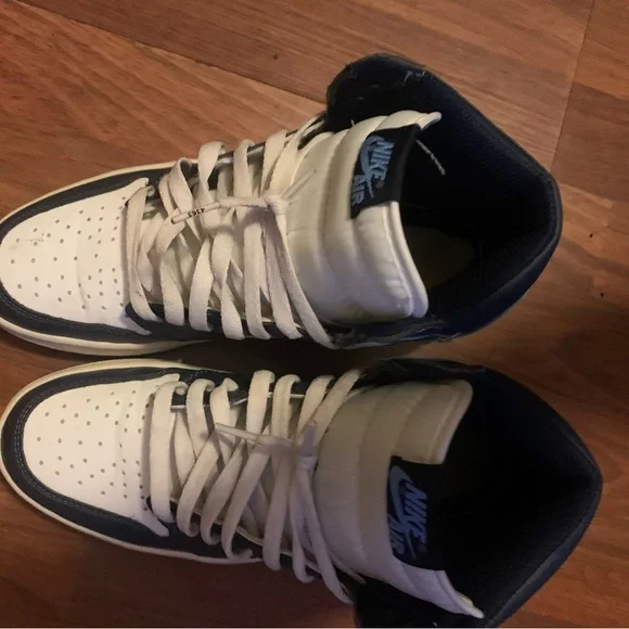 Jordan 1 obsidian - Picture 3 of 5